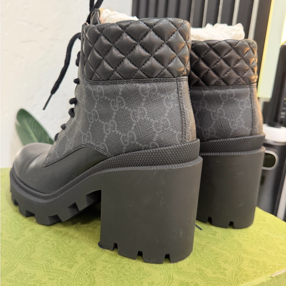 AUTHENTIC Gucci Black Heeled Boots PRICE IS FIRM - Picture 12 of 13